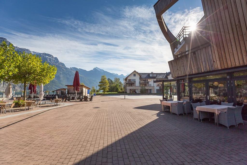 Marina Walensee Hotel انتيرتيرزين المظهر الخارجي الصورة